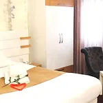 Oda ve Kahvaltı Strazburg Ankara