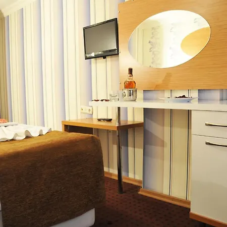 Bed & Breakfast Strazburg 2*