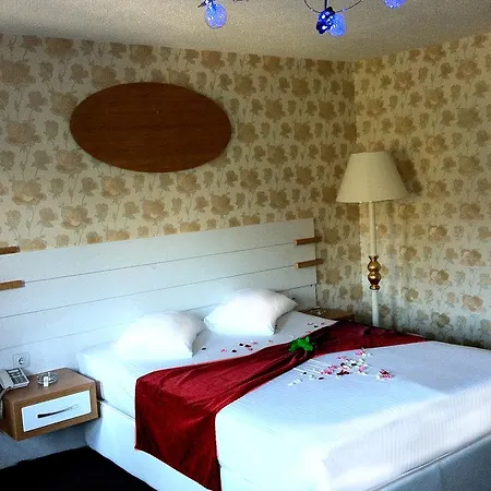 Strazburg Bed & Breakfast 2*