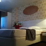 Strazburg فندق مبيت وإفطار